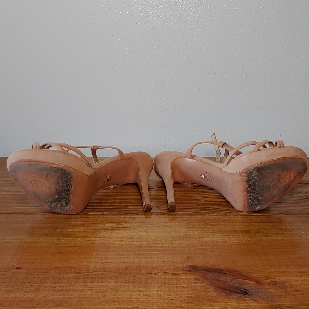 Schutz Nude Heels - Picture 4 of 7